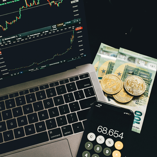 Oxelvian equipo de expertos en criptoinversión